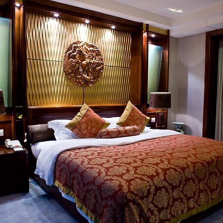 Hongyi Hotel Vuhan Dış mekan fotoğraf