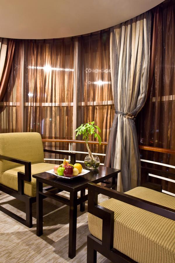 Hongyi Hotel Vuhan Dış mekan fotoğraf