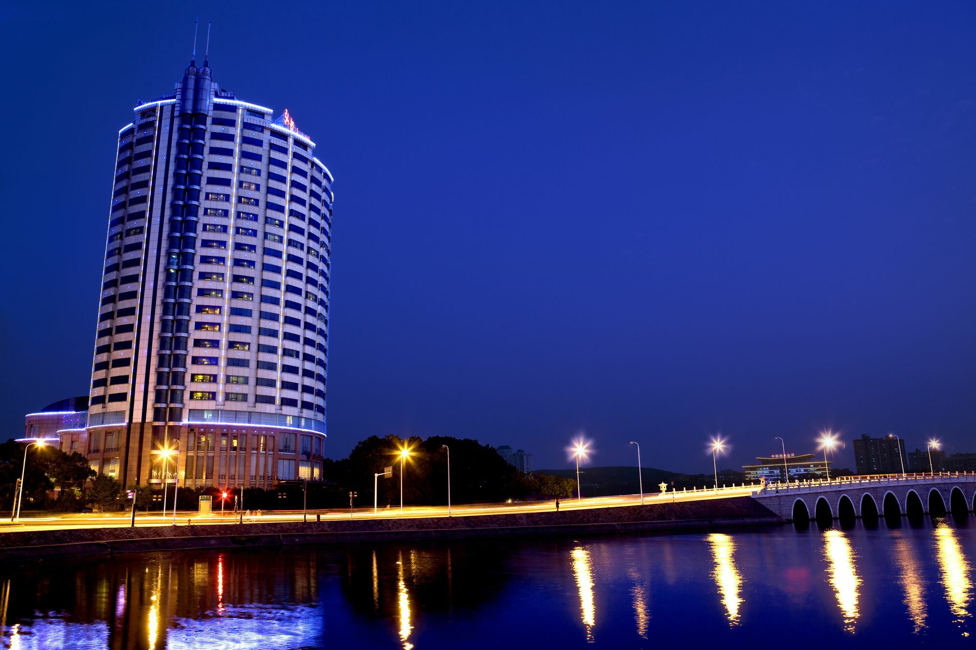 Hongyi Hotel Vuhan Dış mekan fotoğraf